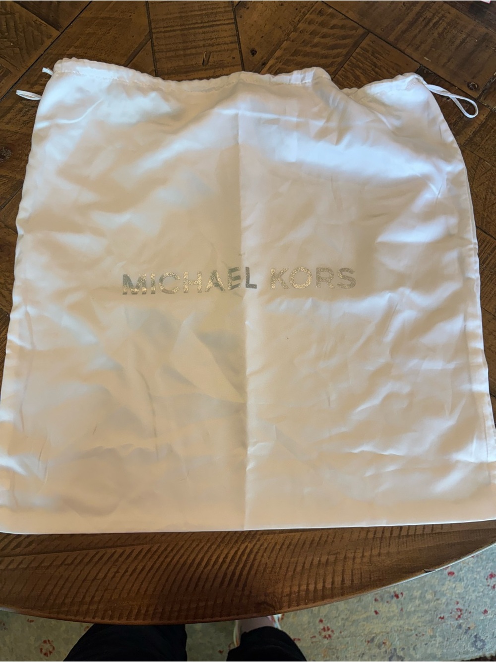 MICHAEL KORS White Satchel with Neon Trim and Michael Kors Wallet set - Picture 13 of 16